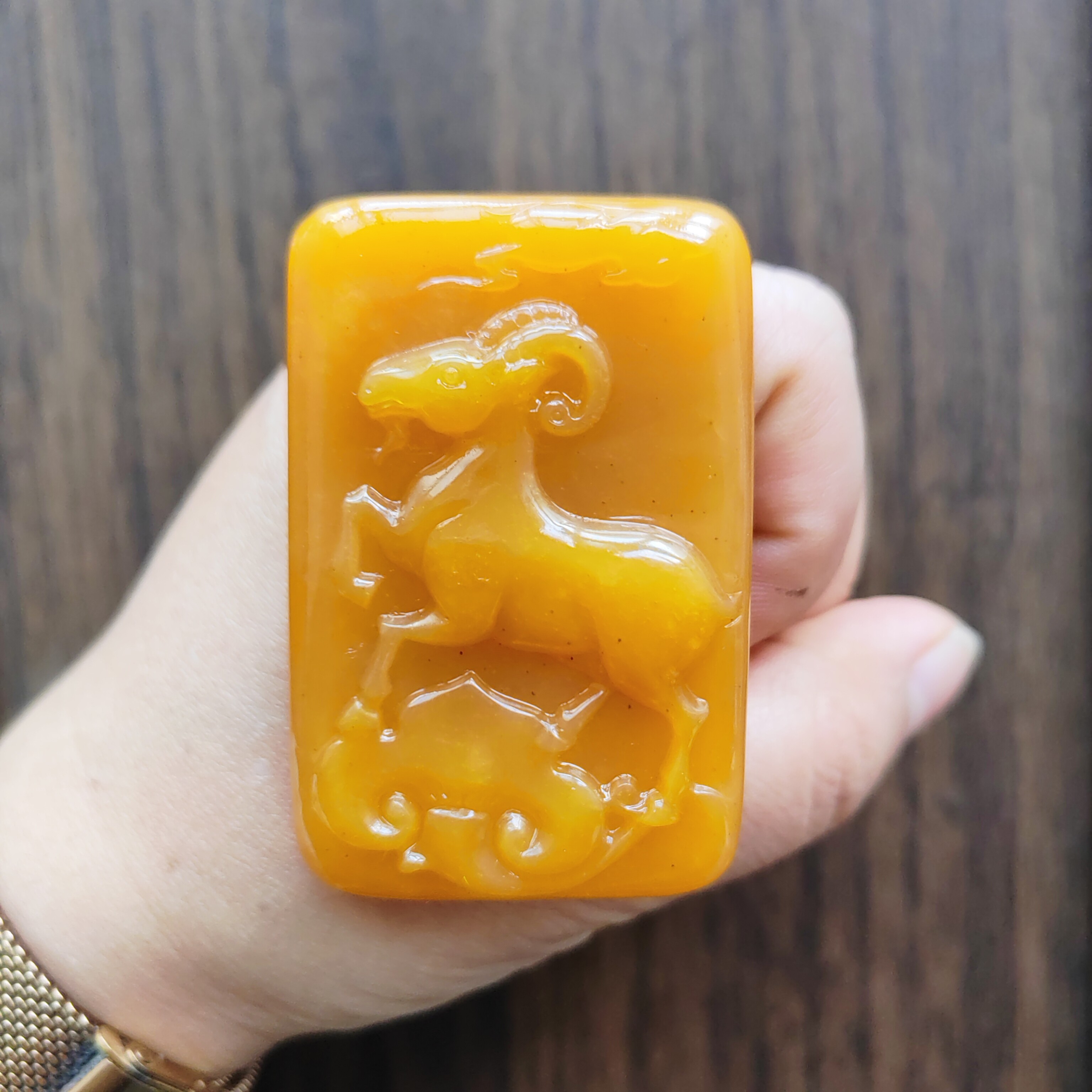 纯黄羊牌黄玉羊牌正品黄龙玉生肖羊吊坠挂件天然原矿玉石58*39*12