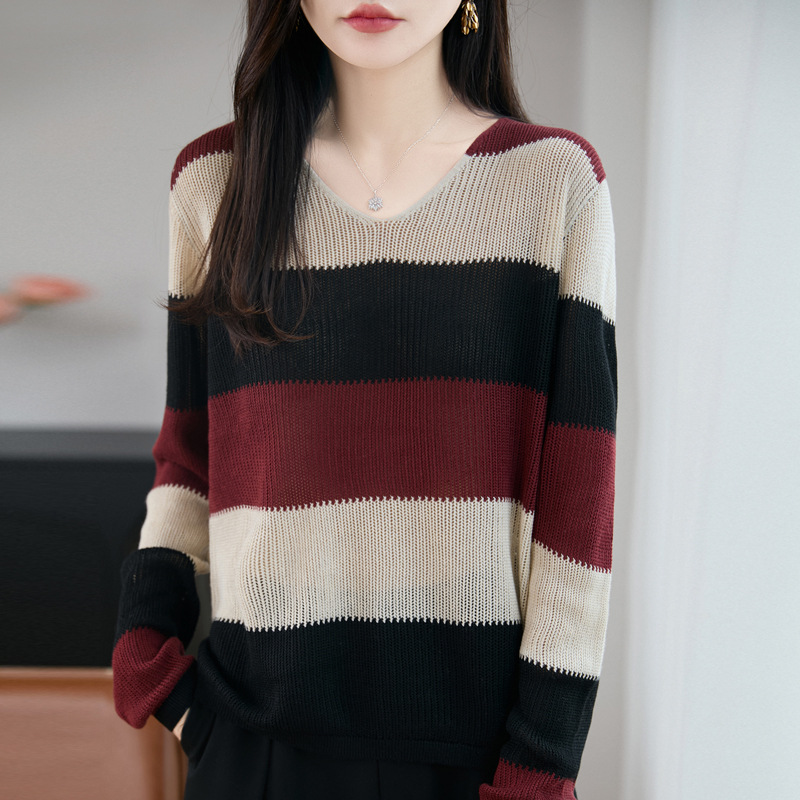 V领撞色条纹针织衫女宽松长袖毛衣秋冬新款慵懒风打底衫女装上衣