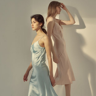 重磅真丝吊带睡裙连衣裙带胸垫可外穿 Pajama Not Just