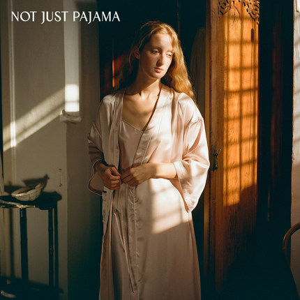 Not Just Pajama Timeless经典系列撞色包边22姆米真丝晨袍
