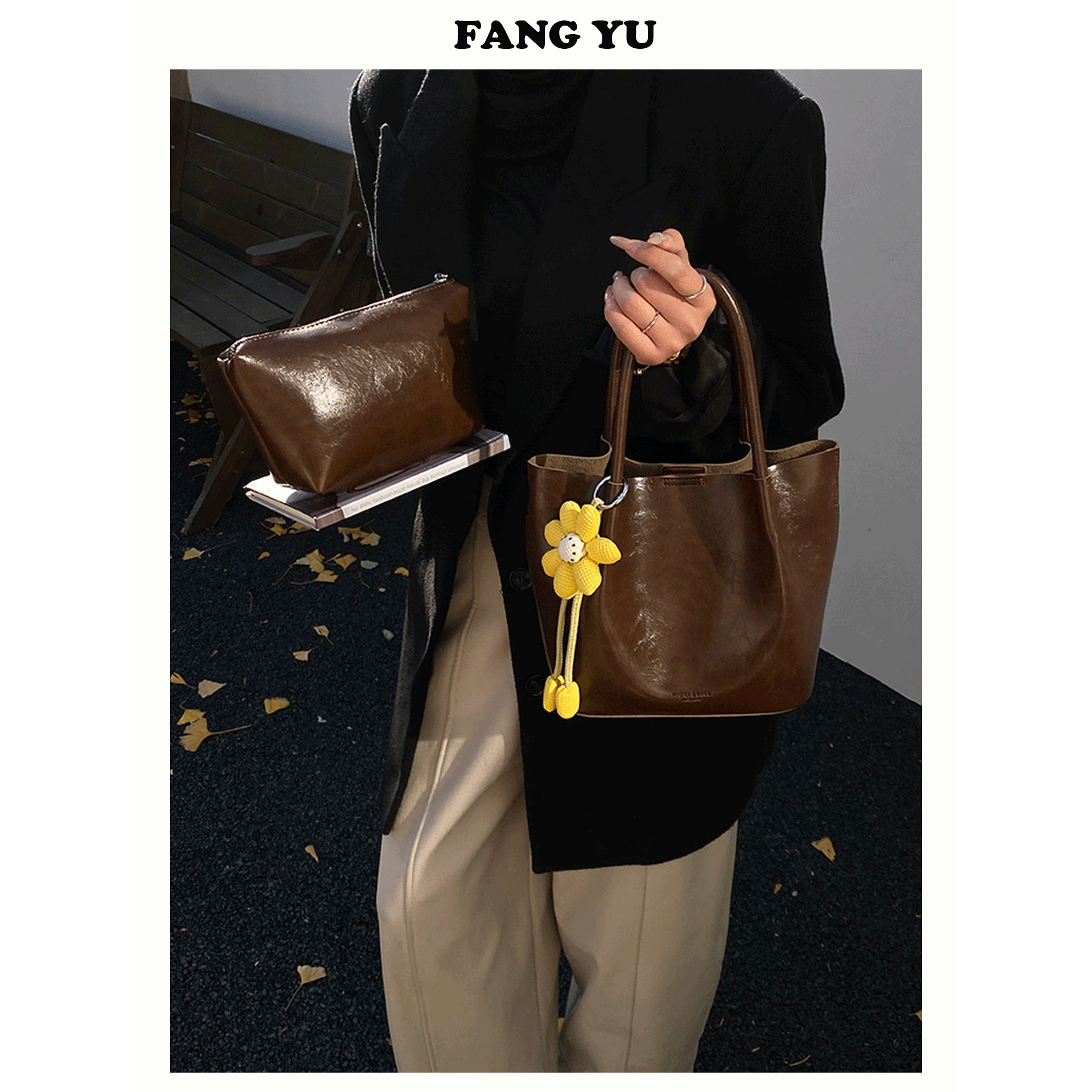 咖色水桶包挂件2025新款轻奢小众