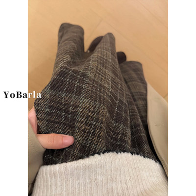 复古棕色毛呢格子半身裙