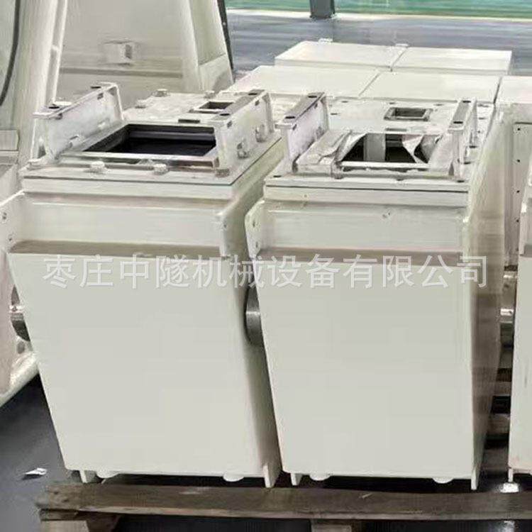 轨吊柴油机车废水箱 316不锈钢废水箱 沙尔夫机车废水箱