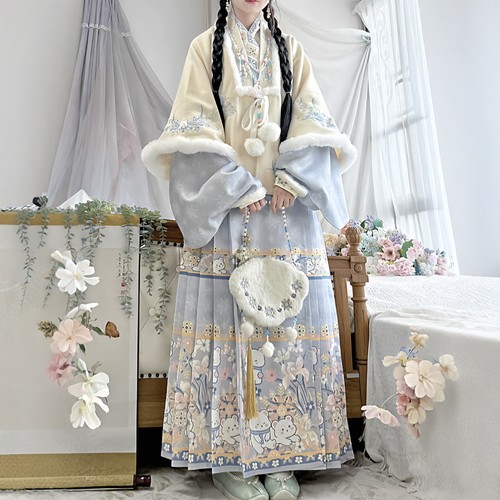 原创汉服女【绒绒】明制加绒加厚披袄琵琶袖里衣马面裙套装冬季款