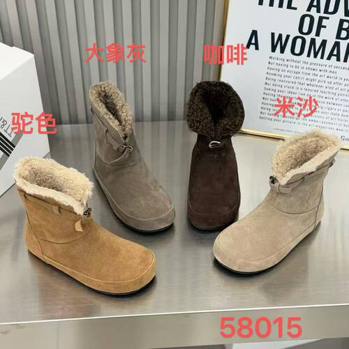 平底雪地靴冬女加绒2026新款洋气时尚百搭保暖靴子冬季鞋子女