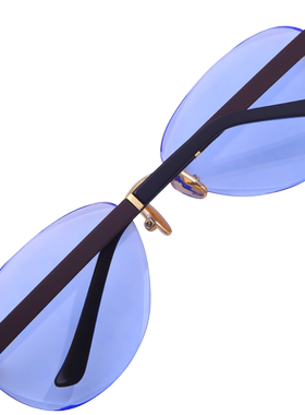 石头镜蓝色水晶石合成