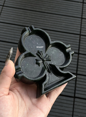 【ROART】十字梅花烟灰缸摆件