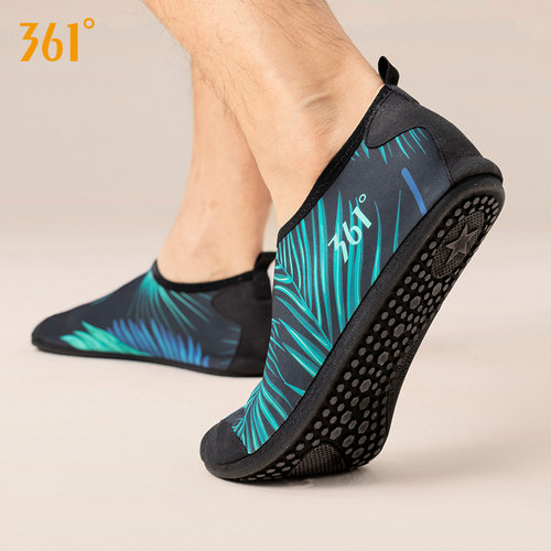 361度沙滩鞋女潜水浮潜涉水