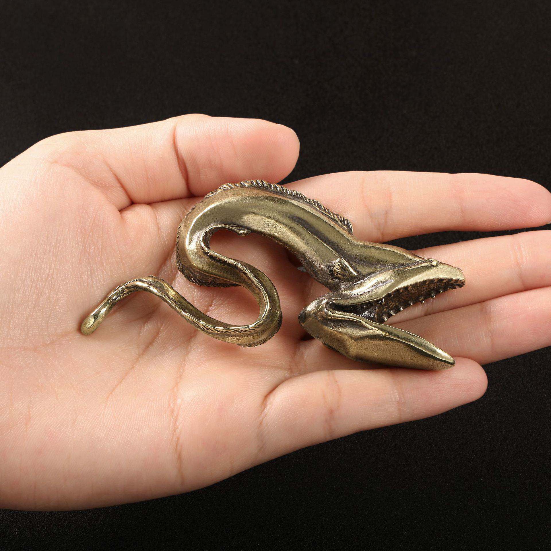 跨境仿古玩海鳗海蛇霸气黄铜摆件海洋生物铜工艺品手把件收藏