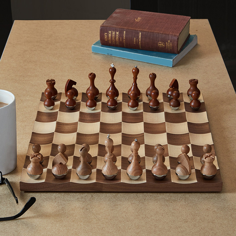 umbra高档国际象棋 实木棋盘不倒翁摇摆棋样板房摆件wobble chess
