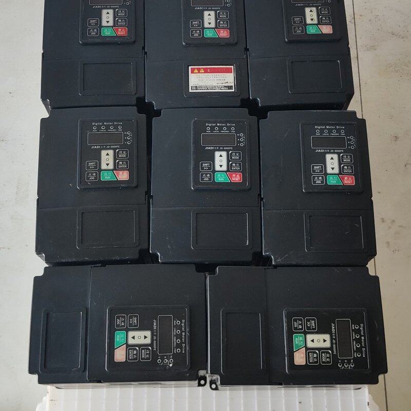 (议价)佳帝JD8000PE-2.2GB变频器,2.2KW,三相38