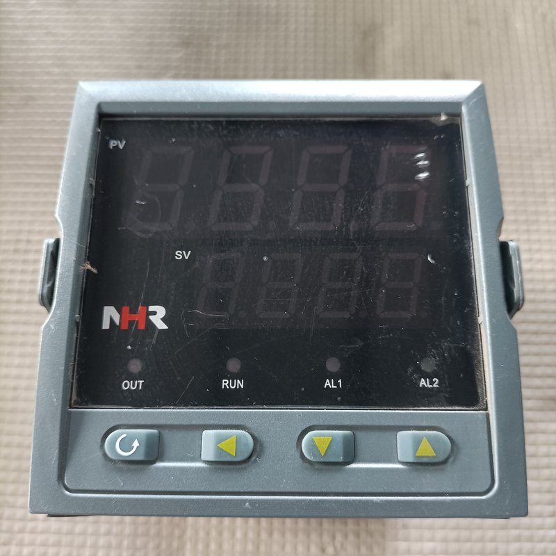 (议价)虹润NHR-1300C温控表,型号14-0/2/P-A,测温