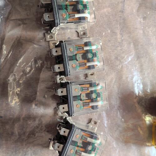 （议价）AIKS继电器AR302FZ，30A 250VAC，20A