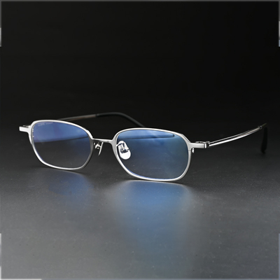 倪永孝眼镜，逆r铰链，佩戴舒适