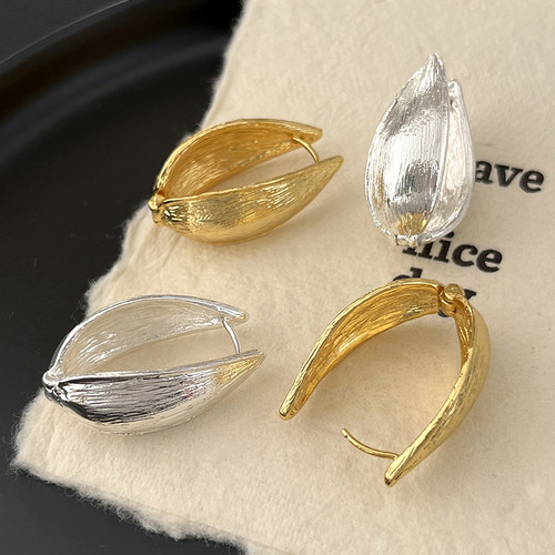 独特夸张双面拉丝叶片耳环