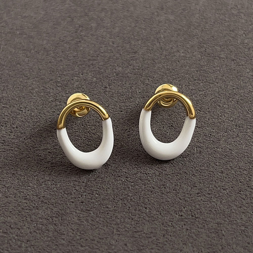 简约椭圆白色珐琅耳钉