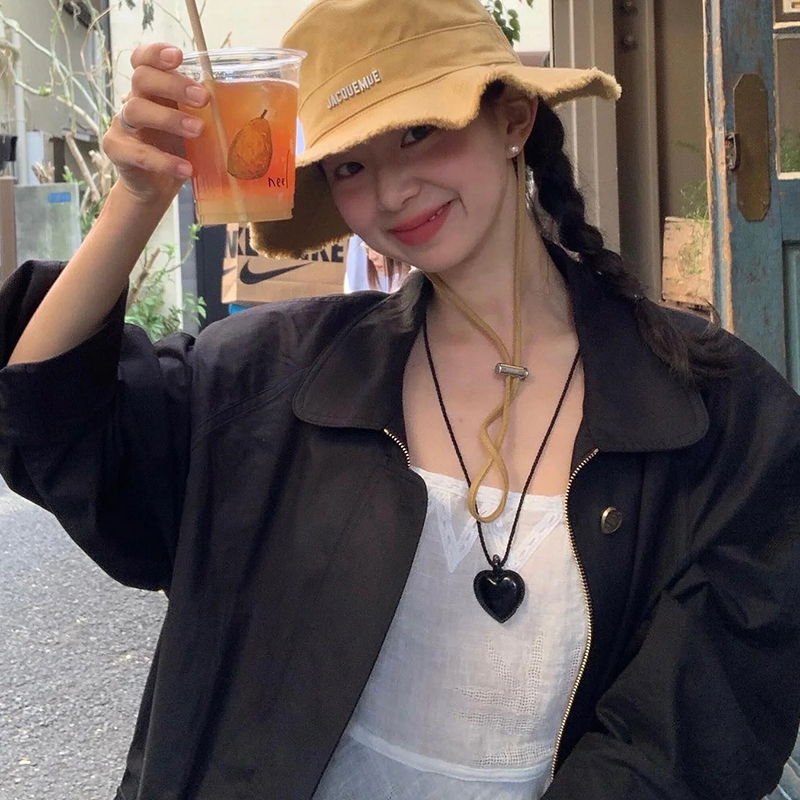 fever同款黑色爱心吊坠项链