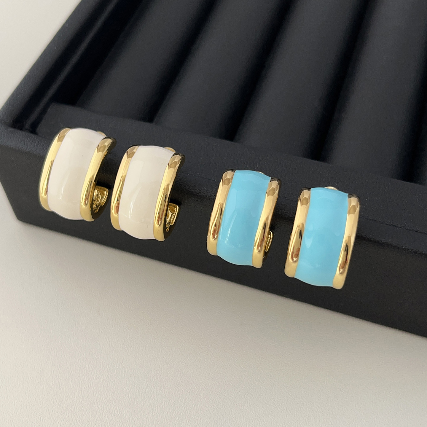 法式气质C形拼色珐琅滴油耳环