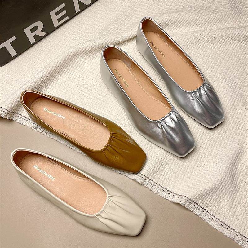 2025新款法式百褶鞋银色女方头奶奶鞋工作鞋大号女鞋41-43