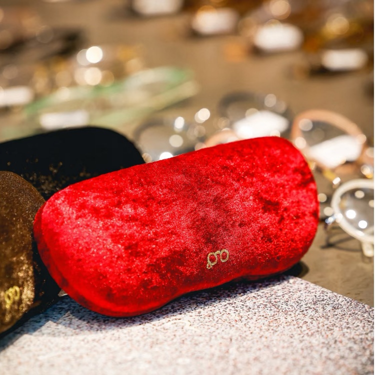 全网很好看的眼镜盒，丝绒布包裹