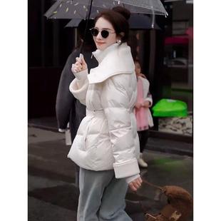 香港代购时尚羽绒服女冬季新款洋气质显瘦收腰翻领白鸭绒保暖外套