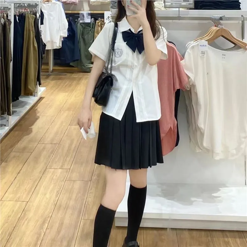 日系JK风琴褶制服基础款衬衫女夏季短袖刺绣学院风衬衣裙套装