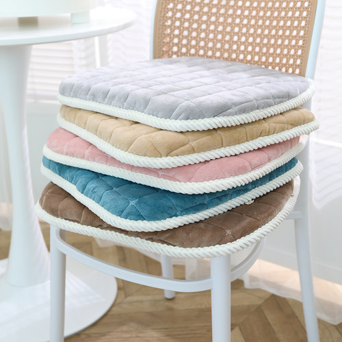 办公室毛绒简约现代四季通用