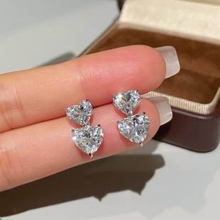 小公主1/1.5克拉双爱心G色仿真钻石耳钉女925银大小钻心形耳环