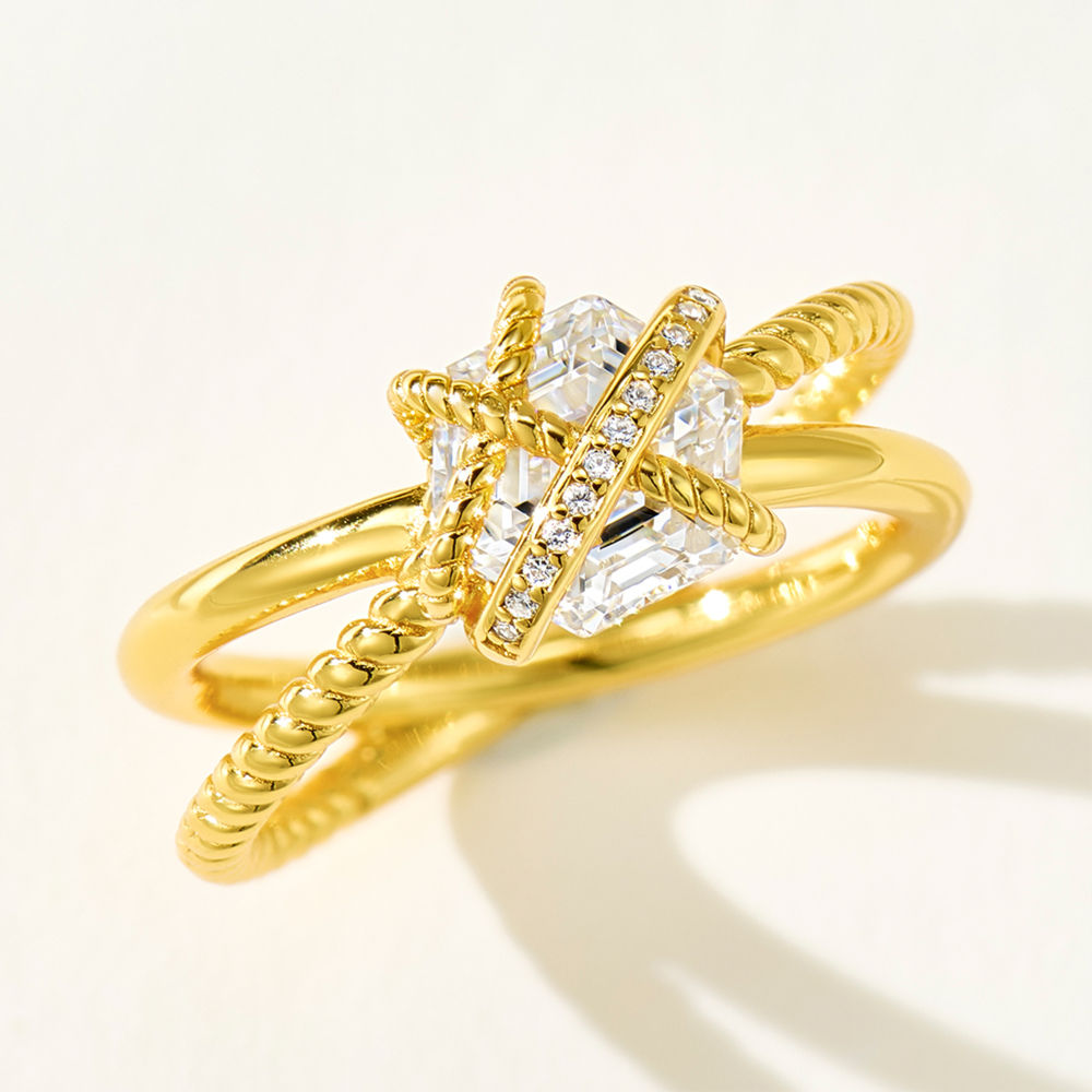 3.1克拉7*7mm捆绑六角钻戒指女