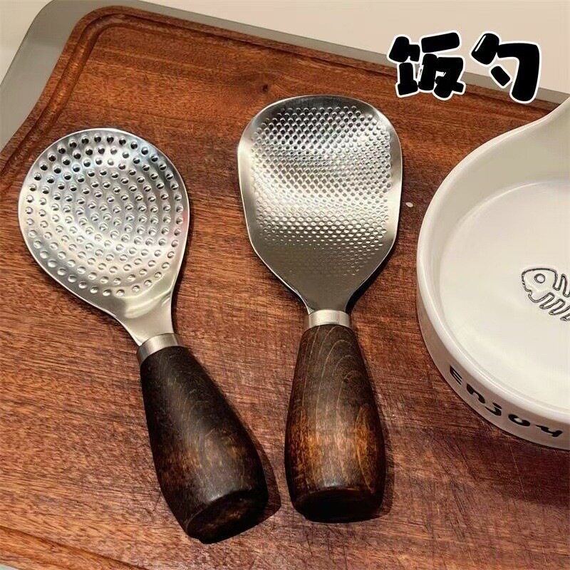 木质手柄不锈钢饭勺家用可立式不粘米饭铲子打饭勺子电饭煲盛饭勺 - 实物图