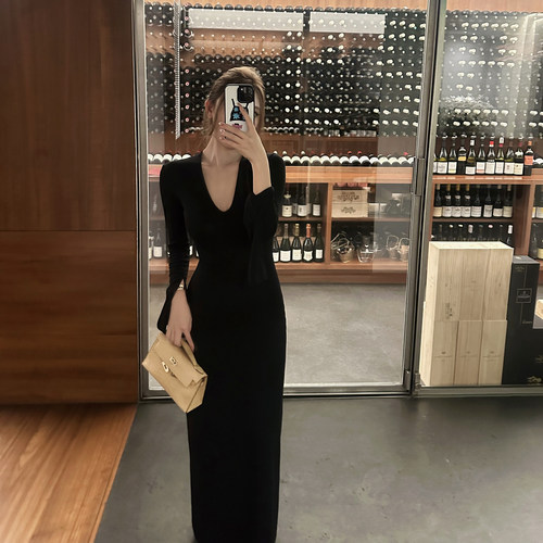 Mas Mash 萤火之光 两件套长袖打底露背收腰显瘦连衣裙女气质长裙