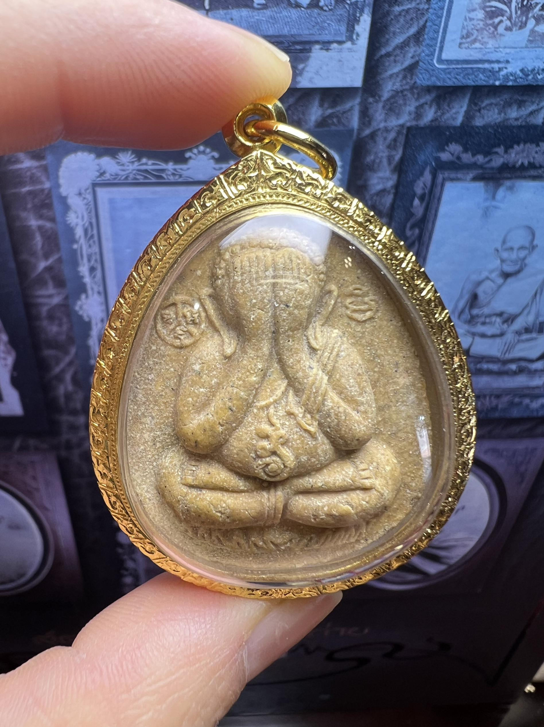 龙婆坤2539人缘鸟必打掩面佛 k金壳萨玛空卡 泰国佛牌必打佛吊坠