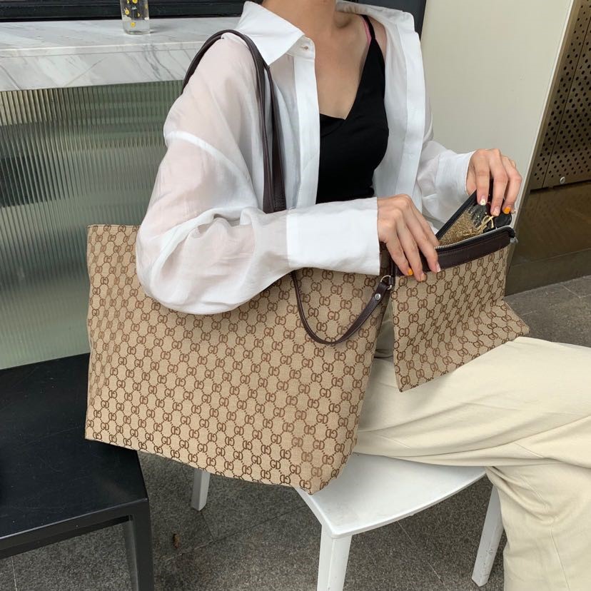 夏季时尚狗牙托特女包包网红同款百搭大容量手提单肩大包刺绣帆布10-29新券
