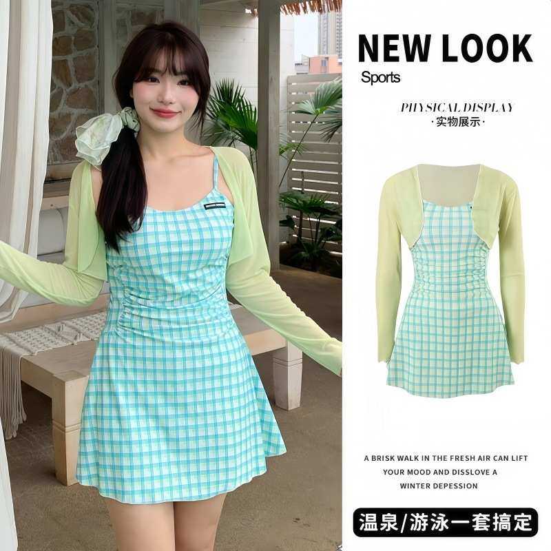 大码泳衣女胖mm分体三件套纯欲绝美2025新款泡温泉显瘦度假泳装