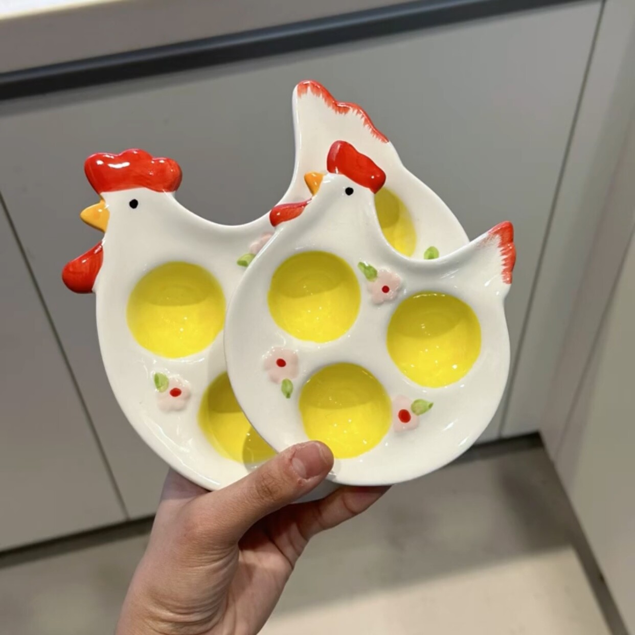 母鸡鸡蛋收纳盘厨房冰箱鸡蛋托盘可爱小鸡陶瓷早餐盘创意鸡蛋摆盘