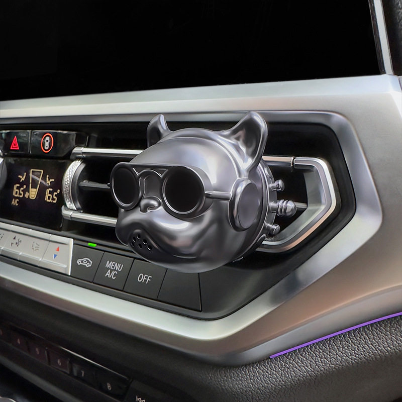 车载香水香薰出风口恶霸犬 网红汽车狗头汽车装饰摆件装饰条