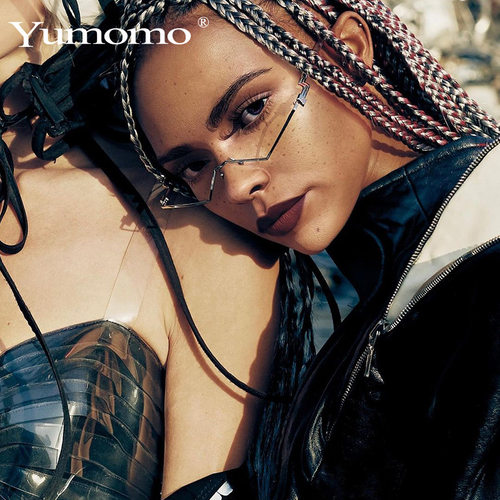 Yumomo2025新款大量现货三角无镜片金属闪电腿太阳镜网红摆拍