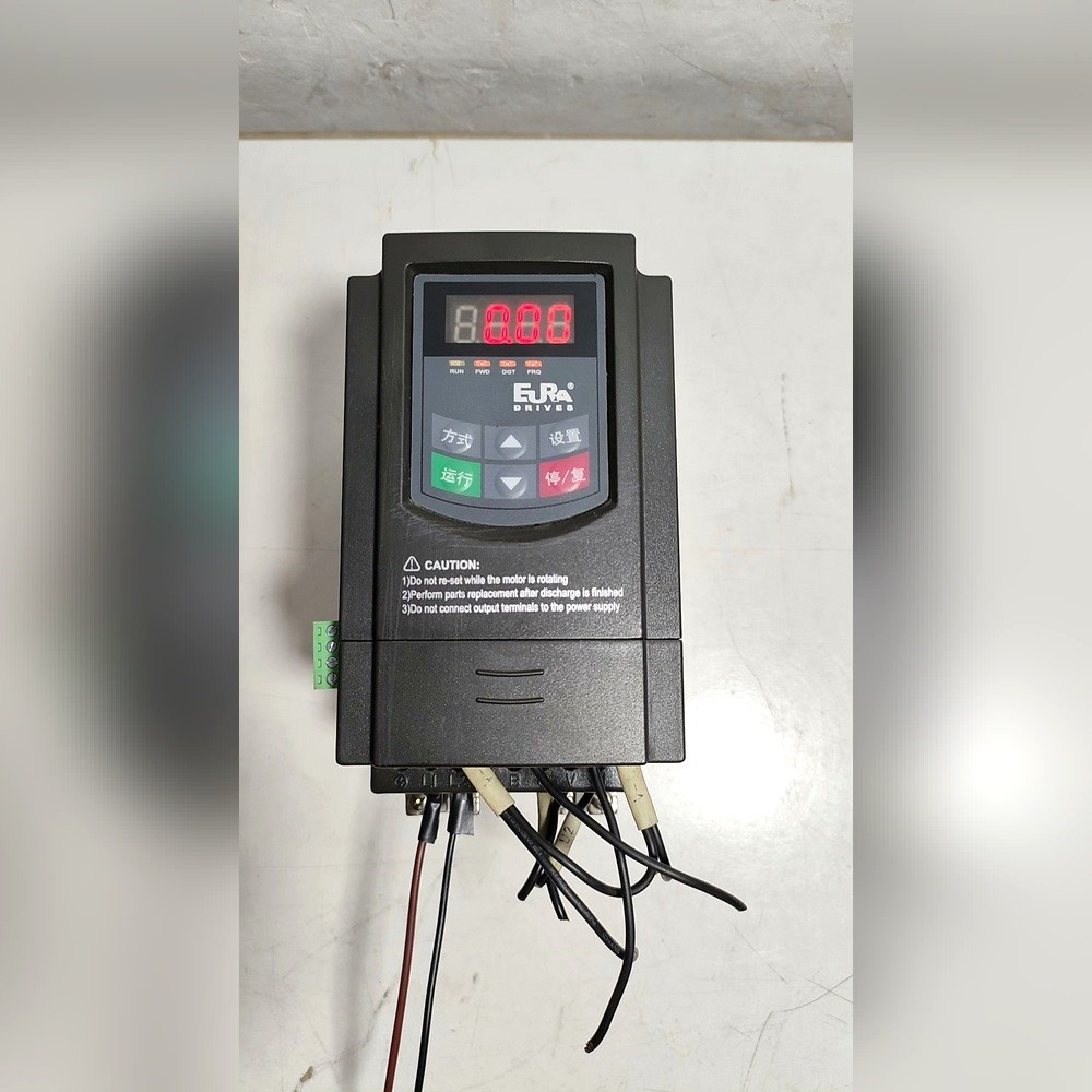 E2000-0007S2 欧瑞变频器 220V 0.75K 议价