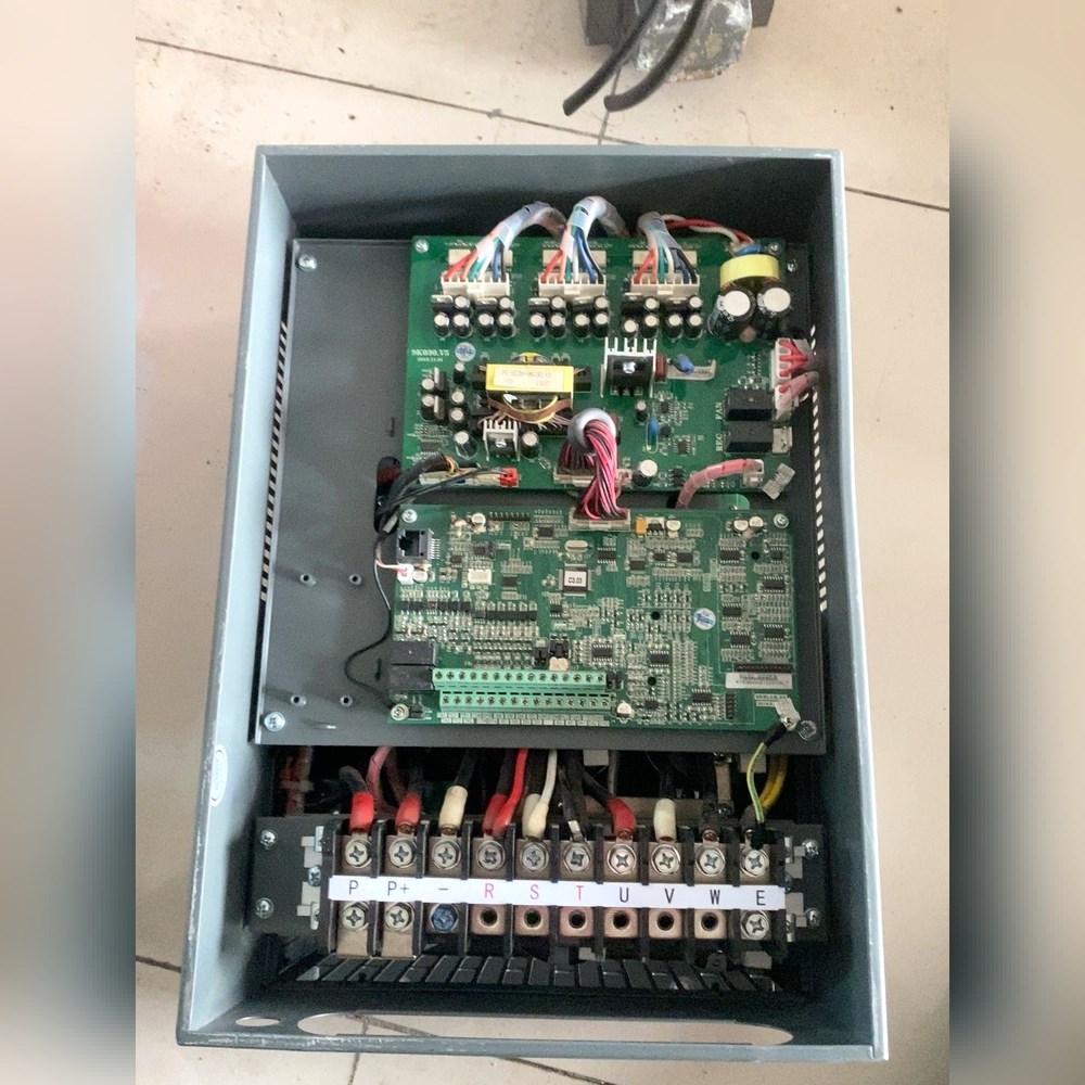 变频器普传变频器PI9230 022F3 22 议价