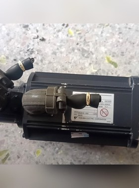 安川伺服电机 USASEM-15A32 1.54kw 议价