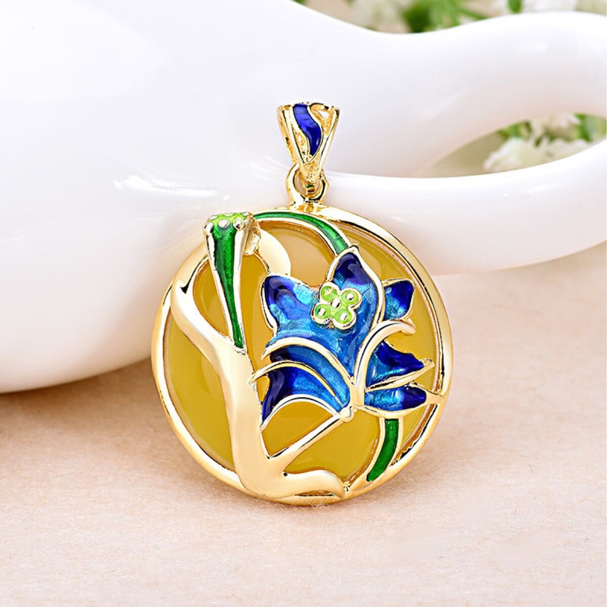 伟德国际保亭：开展台风防御科普宣传