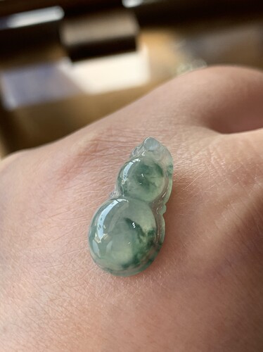 精致老坑冰种天然缅甸a货翡翠福瓜吊坠冰透玉坠男女款宝宝款玉石