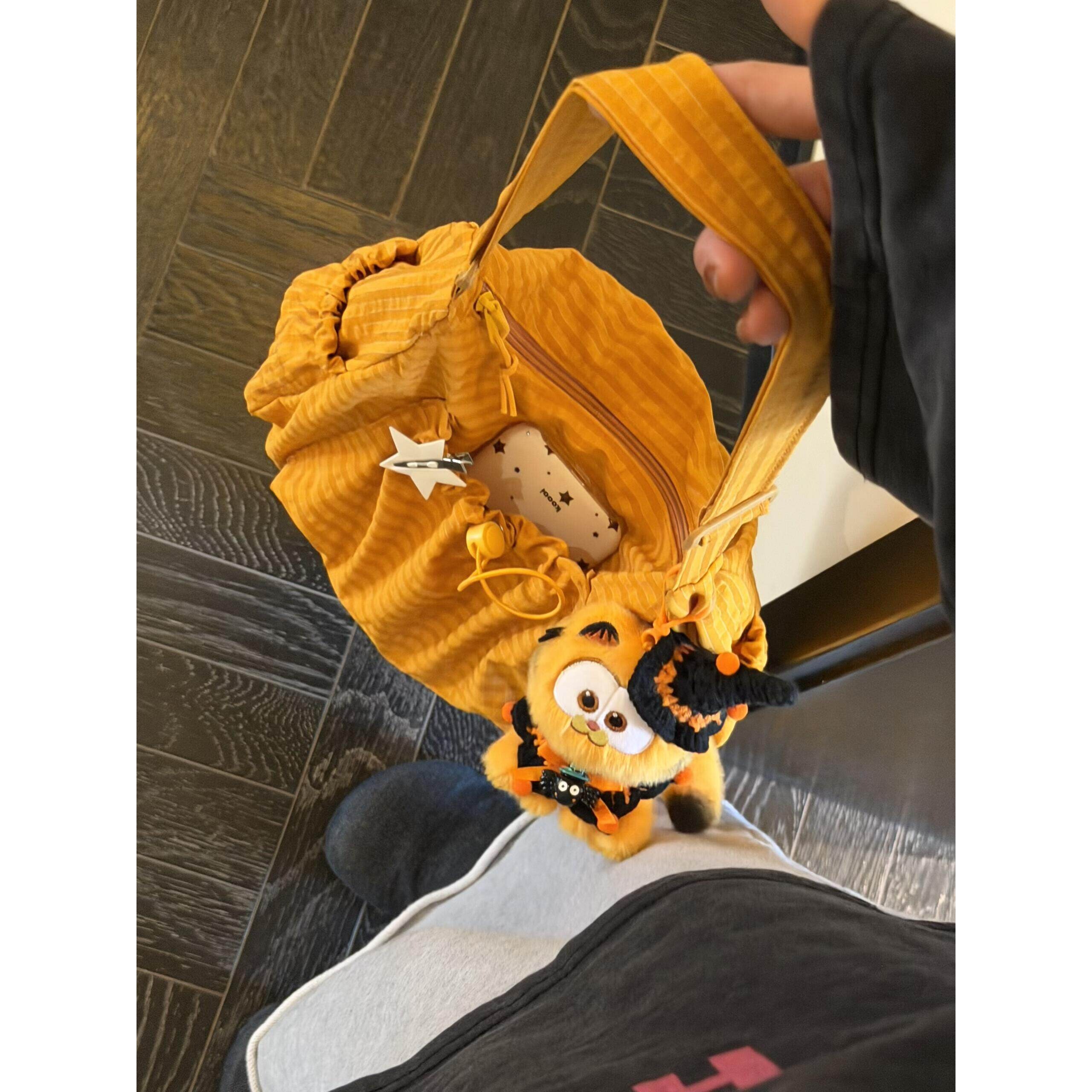 黄色斜挎包帆布包包女款手提通勤单肩包女大容量日常通勤百搭外出