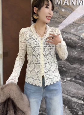 曼曼家2025冬季新款欧货鸡心领水溶蕾丝前珍珠扣开衫上衣68084