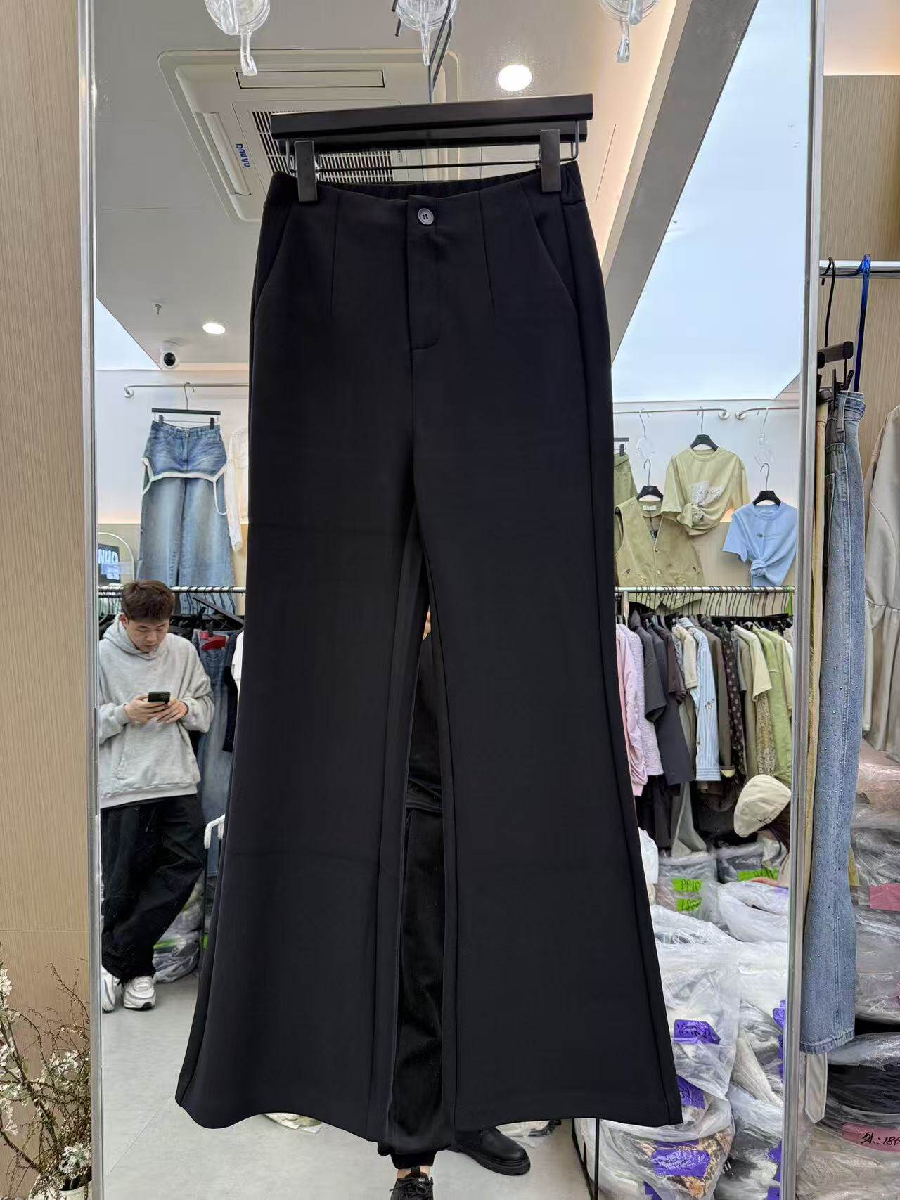 欧洲站2026春新款欧货高腰显瘦垂坠感修身西装微喇马蹄长裤