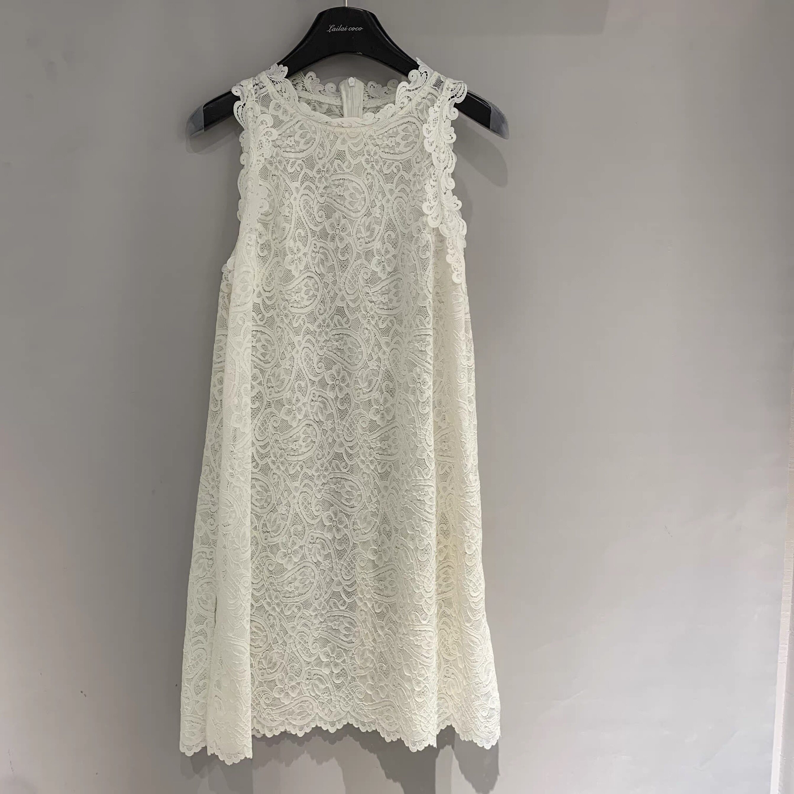 欧洲站2026春新款欧货圆领镂空钩花侧开叉背心时尚连衣裙591252