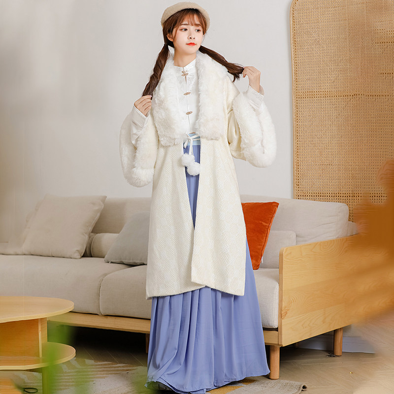 斜塘衣庄【暖馨】明制汉服女汉元素改良日常厚褙子毛呢外套秋冬款