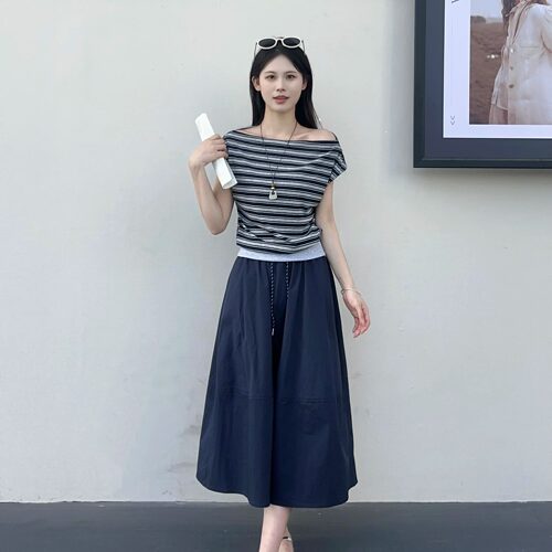 2026夏季时尚气质条纹一字肩上衣高腰显瘦半身裙两件套装女