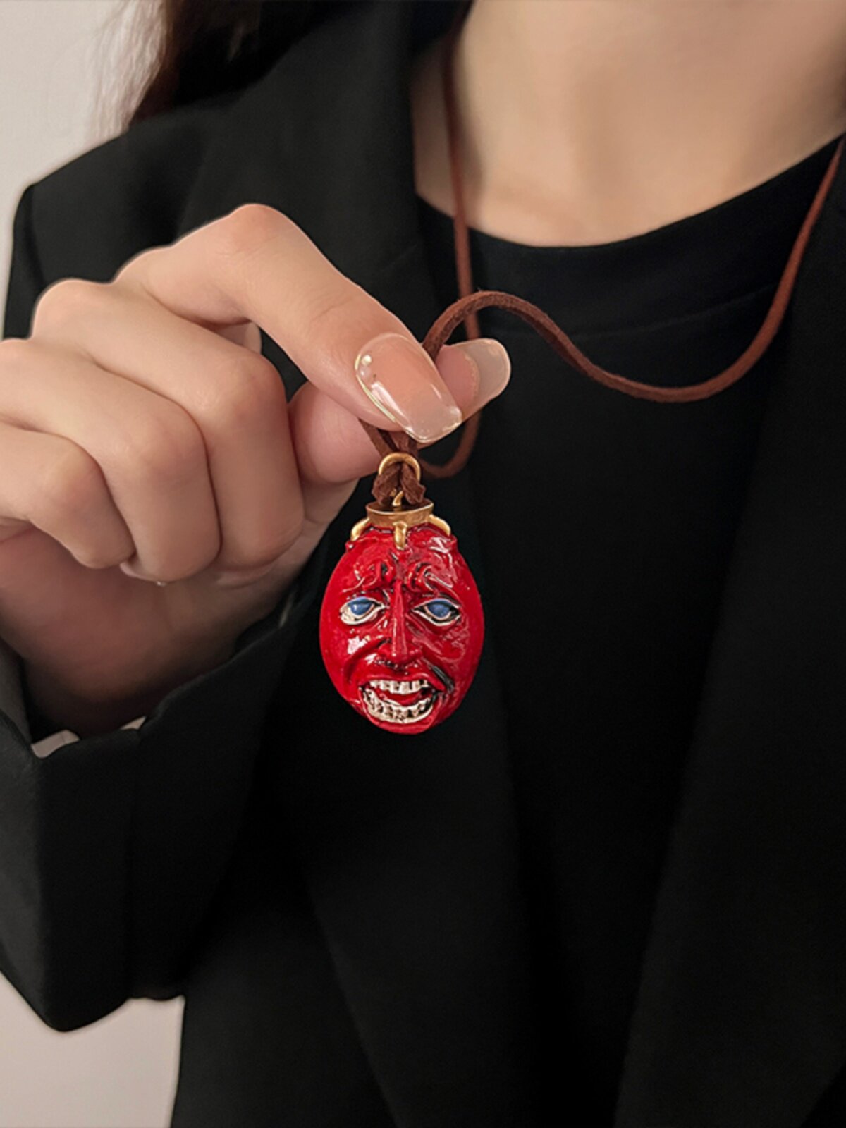 XIANLISI 검 스타일 전설 BEHELET 브랜드 전사 GUS 수지 펜던트 주변 장치 대 군주의 계란