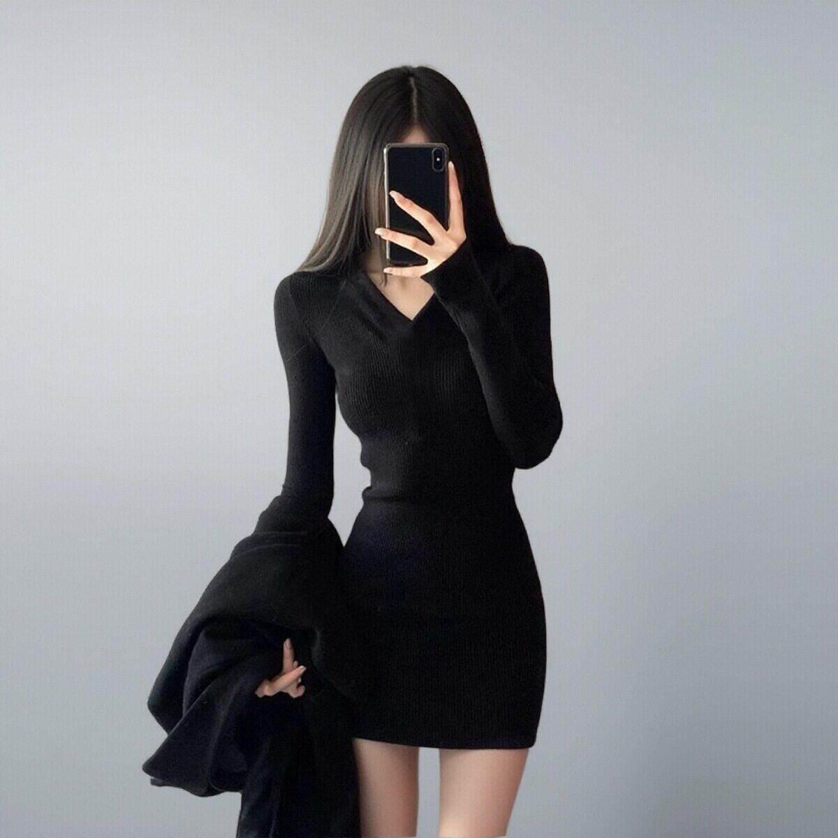 日系黑色v领紧身小个子针织连衣裙女秋冬加绒内搭显瘦修身包臀裙